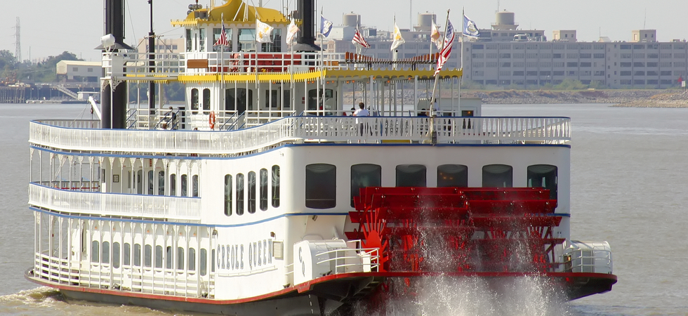 NewOrleansPaddleWheelBoat